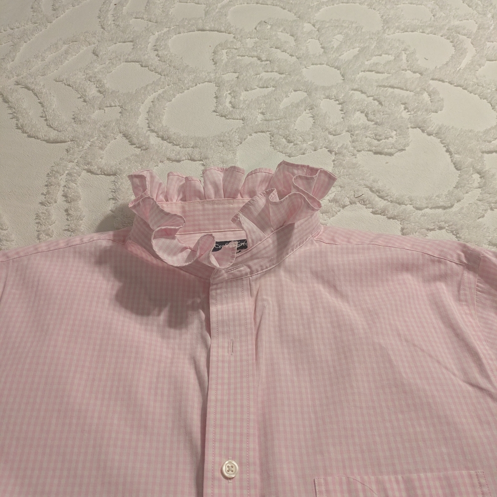 croft & barrow Upcycled Man's Pink Gingham Ruffle Collar Button-Down Shirt - Picture 2 of 4